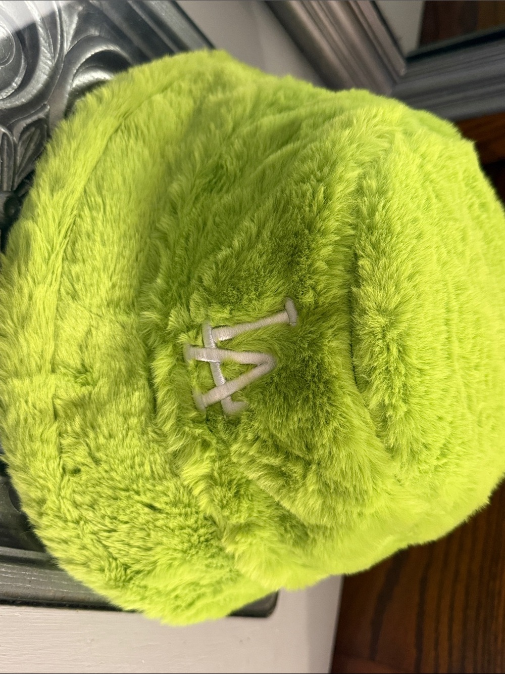 LA Embroidered Faux Fur Lime Green Bucket Hat Fuzzy - Picture 7 of 8